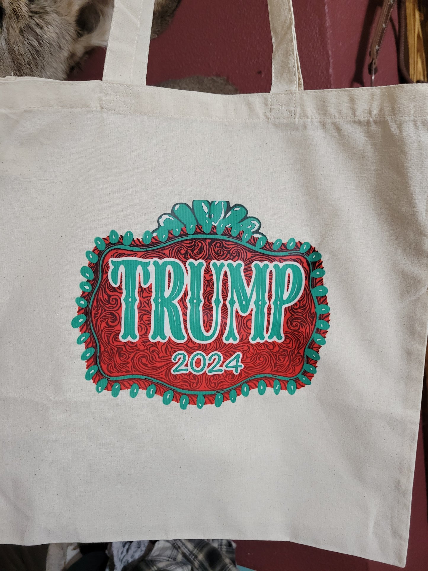 TRUMP TOTE